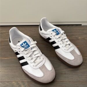 Adidas Samba Sneakers